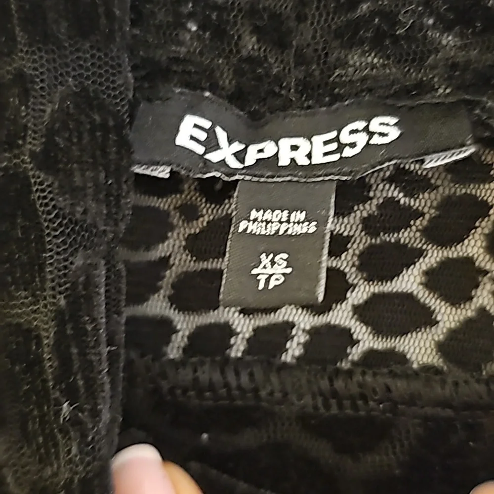 Turtleneck Express top - Picture 4 of 6